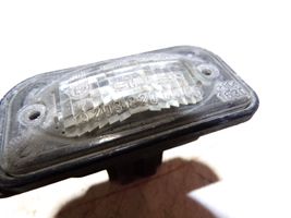 Mercedes-Benz C W203 Lampa oświetlenia tylnej tablicy rejestracyjnej 2038200066