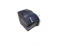 Volkswagen Jetta VI Headlight level adjustment motor 008830