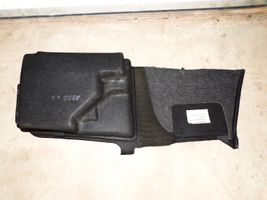 Audi A8 S8 D2 4D Dolny panel schowka koła zapasowego 4D0863881B