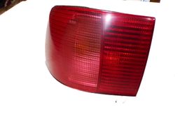 Audi A8 S8 D2 4D Luci posteriori 4D0945095