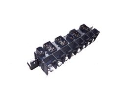 Audi A8 S8 D2 4D Module de fusibles 4A0941822