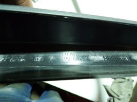 Audi Q7 4L Front door glass trim molding 4L0867609