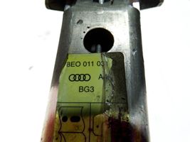 Audi A4 S4 B6 8E 8H Cric de levage 8E0011031D