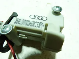 Audi A6 S6 C6 4F Serratura del tappo del serbatoio del carburante 4F0862153B