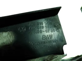 Volkswagen Touareg II Heat shield in engine bay 7P6819511B