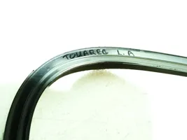 Volkswagen Touareg II Glasverkleidung hinten 7P5853996