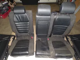 Volkswagen Touareg II Interior set 7P1867011DF