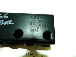 Audi A6 S6 C6 4F Altro elemento di rivestimento bagagliaio/baule 4F9863253C