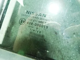 Nissan Pathfinder R51 Fenêtre latérale avant / vitre triangulaire 43R000015