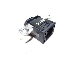 Audi A6 S6 C6 4F Battery relay fuse 4F0915519