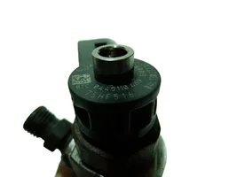 Volkswagen PASSAT B8 Injecteur de carburant 04L130277AC