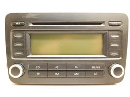 Volkswagen Golf III Unité principale radio / CD / DVD / GPS 1K0035186P