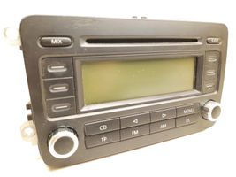 Volkswagen Golf III Unité principale radio / CD / DVD / GPS 1K0035186P