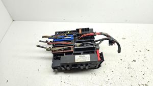 Opel Vectra C Fuse module 13189926