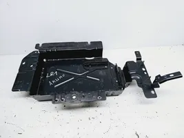 Land Rover Range Rover Sport L494 Boîte de batterie JPLA10748AD