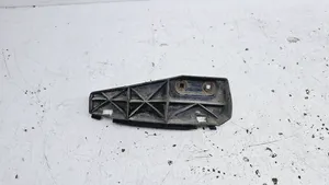 Toyota Corolla Verso AR10 Support de pare-chocs arrière 525620F010