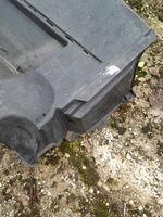 BMW 3 E36 Doublure de caisse et protecteur de panneau arrière 8163916