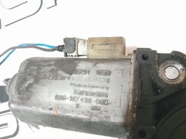 BMW 3 E36 Moteur de lève-vitre de porte arrière 9821276