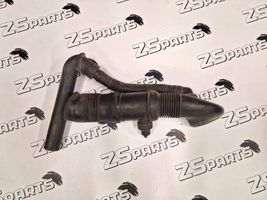 BMW 5 E39 Tube d'admission d'air 13712247004