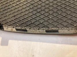 BMW 5 E39 Grille de garniture d’enceinte pour tablette arrière 8172425