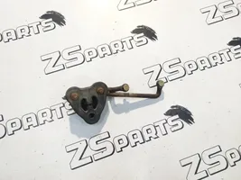 BMW 3 E46 Support / crochet de silencieux d'échappement 2247488