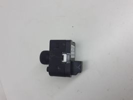 Audi Q2 - Sivupeilin kytkin 4M0959565K