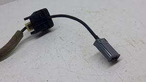 Honda CR-V USB-pistokeliitin 