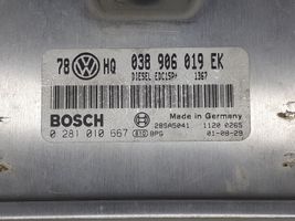 Volkswagen PASSAT B5.5 Блок управления двигателя 038906019EK