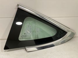 Tesla Model 3 Seitenfenster Seitenscheibe hinten 1080703