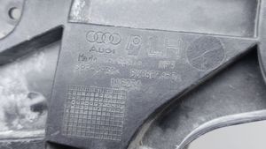 Audi Q3 8U Takapuskurin kannake 8U0807453A