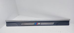 BMW 3 E46 Etuoven kynnyksen suojalista 8204113
