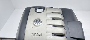 Volkswagen Touareg I Copri motore (rivestimento) 070103926A