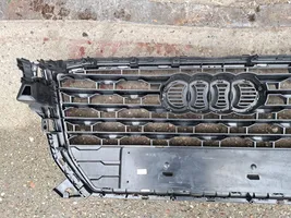 Audi Q2 - Maskownica / Grill / Atrapa górna chłodnicy 81A853651