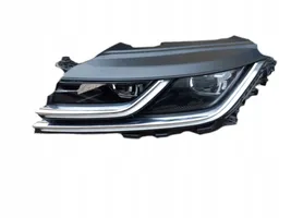 Volkswagen Arteon Lampa przednia 3G8941081