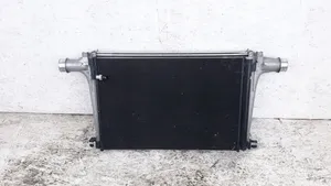 Audi Q8 Chłodnica powietrza doładowującego / Intercooler 4M0145805J