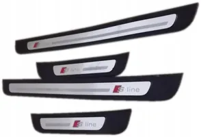 Audi Q5 SQ5 sill trim set (inner) 80A947417