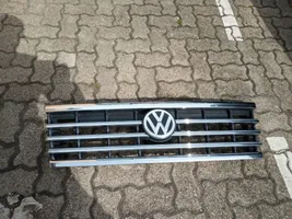 Volkswagen Touareg III Griglia superiore del radiatore paraurti anteriore 760853696