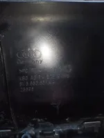 Audi A3 S3 8V Grotelės viršutinės 8V3853651AA