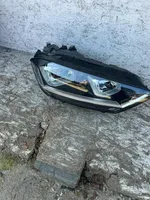 Volkswagen Golf Sportsvan Lampy przednie / Komplet 517941752b