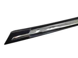 Peugeot 3008 II Moulure, baguette/bande protectrice d'aile 98142287DX