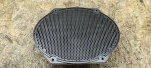 Ford Focus Garsiakalbis (-iai) galinėse duryse XW7F18808AB