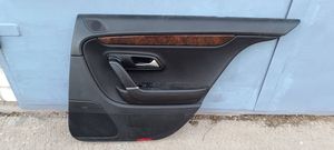 Volkswagen PASSAT CC Rivestimento del pannello della portiera posteriore 3C8867068A