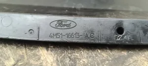 Ford Focus Osłona chłodnicy 4M5116613AC