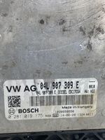 Volkswagen Golf Sportsvan Sterownik / Moduł ECU 04L907309E