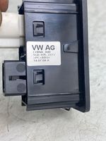 Volkswagen Golf Sportsvan Gniazdo / Złącze USB 5G0035222C