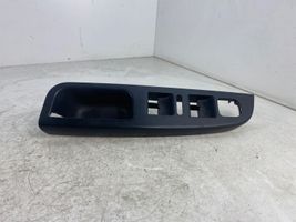 Volkswagen Golf V Moldura del asa interna de la puerta delantera 1K4868049C