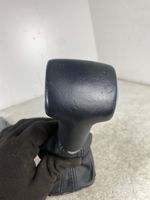 Volkswagen PASSAT CC Vaihdevivun/vaihtajan verhoilu nahka/nuppi 