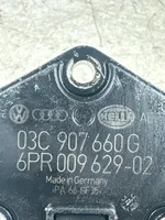 Volkswagen PASSAT B7 Czujnik ciśnienia oleju 03C907660G