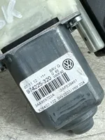 Volkswagen PASSAT B7 Galinis varikliukas langų pakėlėjo 3AA959795