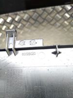 Citroen C4 Aircross Dangtelis saugiklių dėžės 8002B020